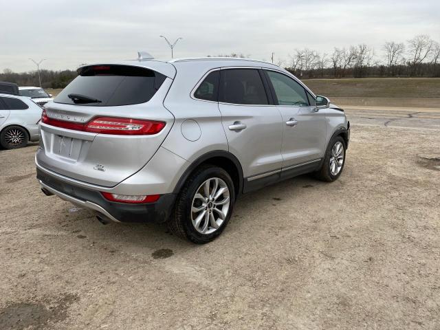 5LMCJ2C9XGUJ08959 - 2016 LINCOLN MKC SELECT SILVER photo 4