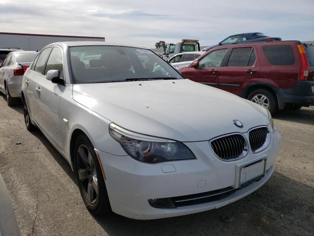 WBANW13588CZ75080 - 2008 BMW 5 SERIES WHITE photo 4