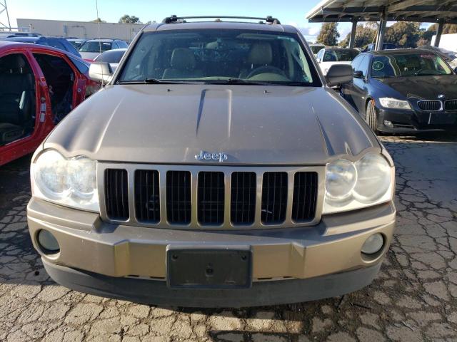 1J4GR48K25C722295 - 2005 JEEP GRAND CHER Алтын фото 5