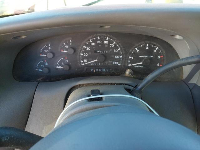 5LMPU28L2WLJ31749 - 1998 LINCOLN NAVIGATOR 红色 照片 9