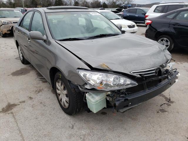 4T1BE32K55U610305 - 2005 TOYOTA CAMRY LE/X GRAY photo 1