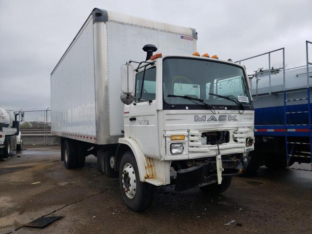 VG6M118B3VB302464 - 1987 MACK 200 MS200 WHITE photo 1