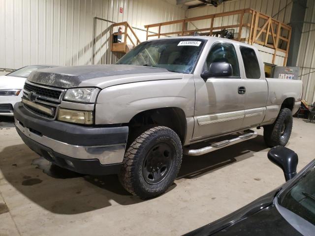 1GCHC29276E119511 - 2006 CHEVROLET SILVERADO GRAY photo 1