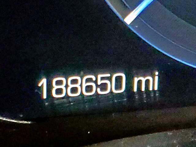 1GYS4HKJ6GR257794 - 2016 CADILLAC ESCALADE E BLACK photo 8