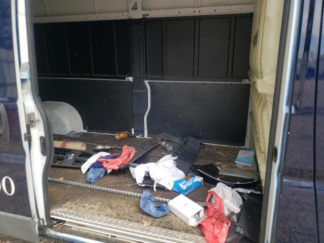 3C6TRVDG2JE****** - 2018 RAM PROMASTER 蓝色 照片 6