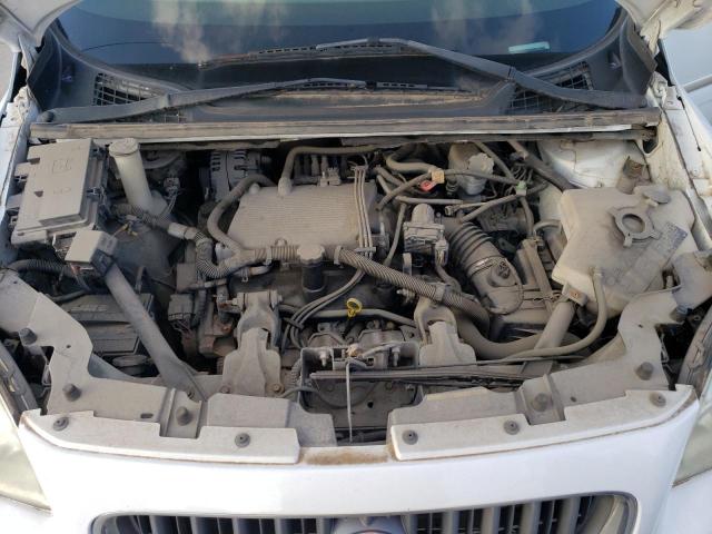 5GADV23L35D191208 - 2005 BUICK TERRAZA CX WHITE photo 12