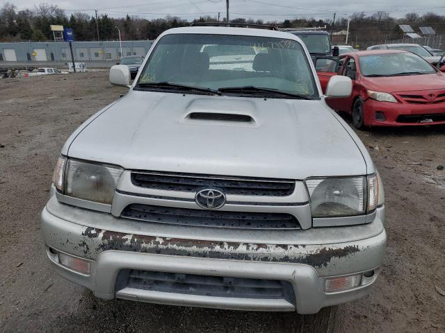 JT3GN86RX10217968 - 2001 TOYOTA 4RUNNER SR SILVER photo 5