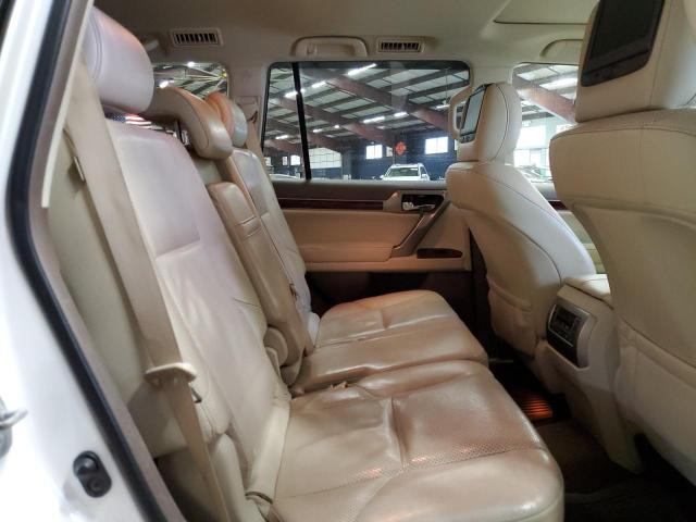 JTJBM7FX9D5052839 - 2013 LEXUS GX 460 WHITE photo 10