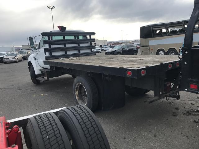 3FRNF65J84V687754 - 2004 FORD F650 SUPER WHITE photo 3