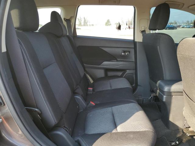 JA4AD2A35JZ068492 - 2018 MITSUBISHI OUTLANDER ყავისფერი ფოტო 11