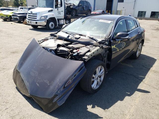 SJKCH5CP4HA038393 - 2017 INFINITI QX30 BASE BLACK photo 2