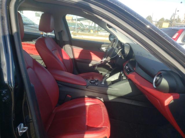 ZARFAEDN9H7551191 - 2017 ALFA ROMEO GIULIA Q4 შავი ფოტო 5