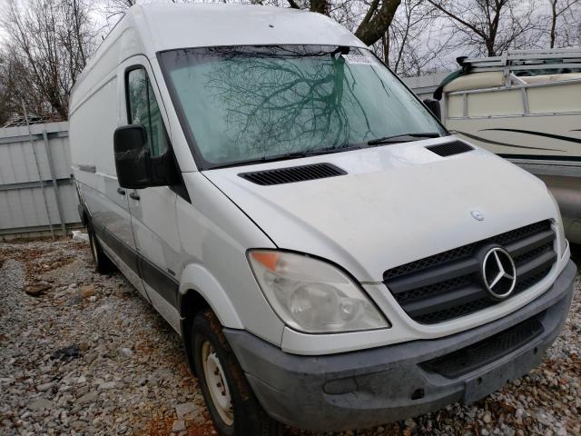 WD3PE8CB0C5669933 - 2012 MERCEDES-BENZ SPRINTER 2 WHITE photo 4