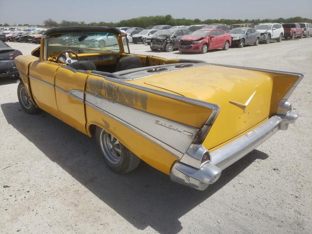 VC57S295404 - 1957 CHEVROLET OTHER YELLOW photo 3