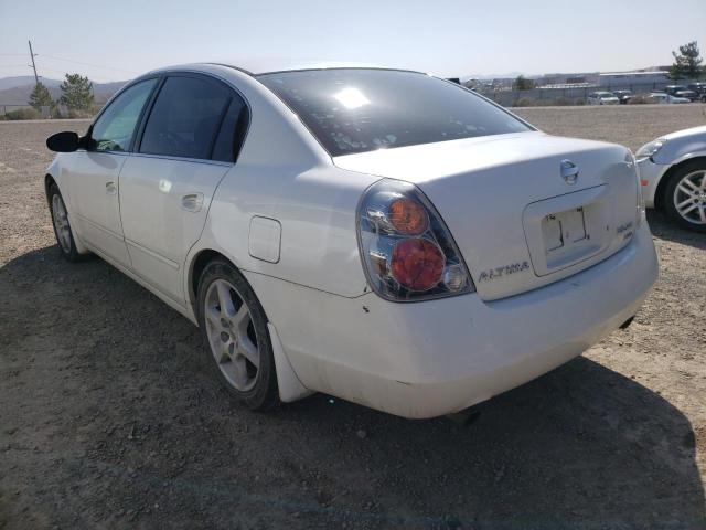 1N4BL11D82C701125 - 2002 NISSAN ALTIMA SE WHITE photo 3