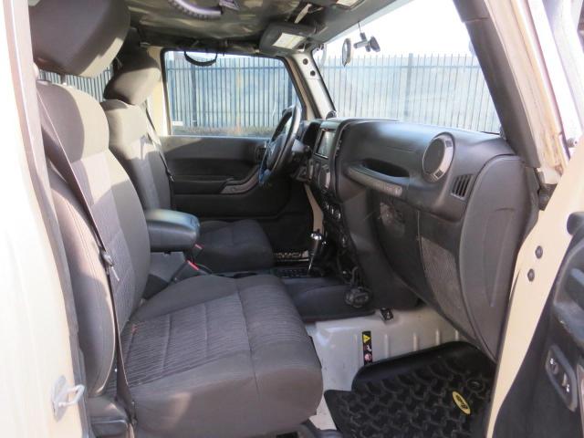 1J4BA3H17BL570657 - 2011 JEEP WRANGLER U თაფლისფერი ფოტო 6