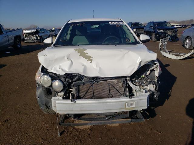 1G1JA5SH2D4152449 - 2013 CHEVROLET SONIC LS 白色 照片 5