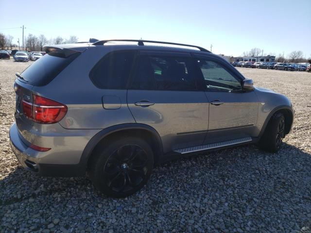 5UXZV8C59BL419754 - 2011 BMW X5 XDRIVE5 GRAY photo 3