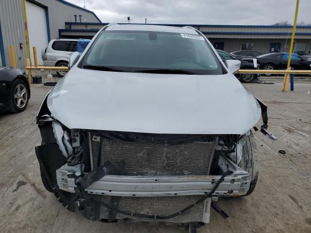 5GAERBKW9LJ215269 - 2020 BUICK ENCLAVE ES 银色 照片 5