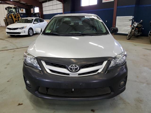 2T1BU4EE6CC906608 - 2012 TOYOTA COROLLA BA GRAY photo 5