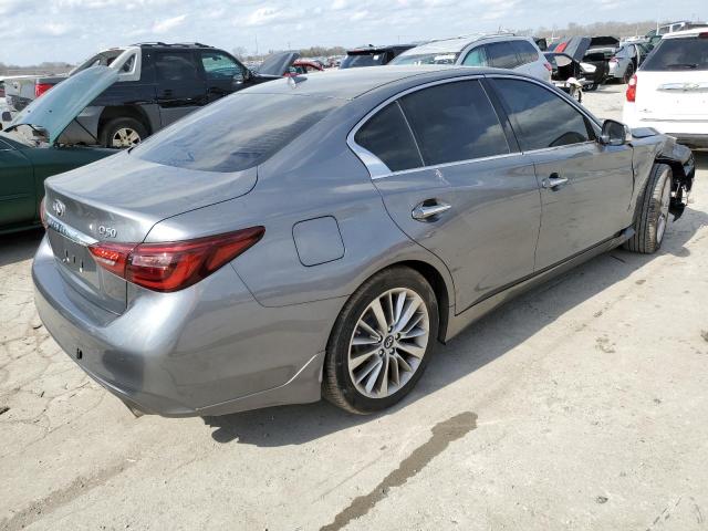 JN1EV7APXJM358277 - 2018 INFINITI Q50 LUXE GRAY photo 3