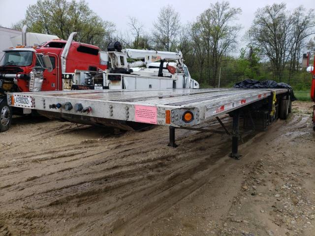 13N14830261537809 - 2006 FONTAINE FLATBED TR SILVER photo 2