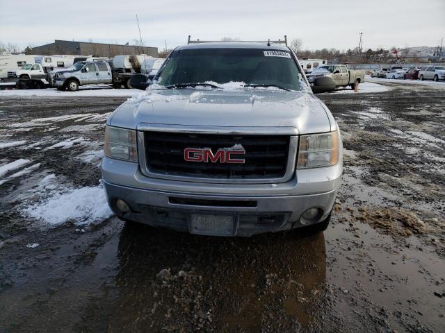 3GTP2VE38BG281049 - 2011 GMC SIERRA K15 SILVER photo 5