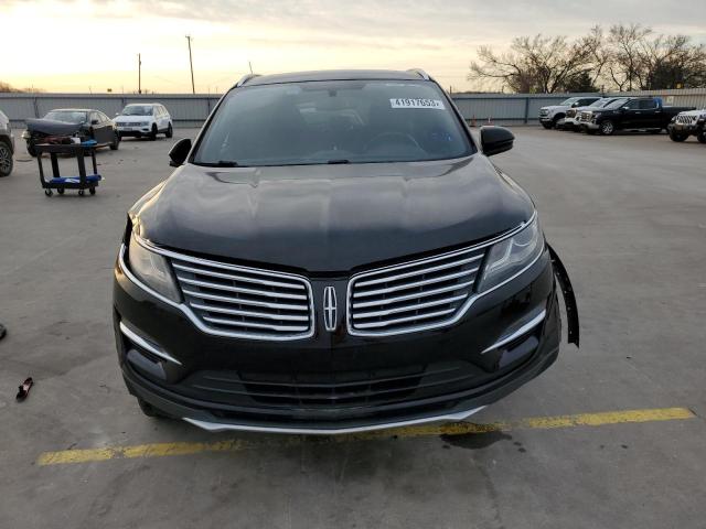 5LMCJ3D98HUL45536 - 2017 LINCOLN MKC RESERV BLACK photo 5
