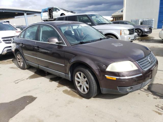 WVWPD63B44E180725 - 2004 VOLKSWAGEN PASSAT GLS BROWN photo 4