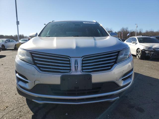 5LMCJ1C90GUJ27370 - 2016 LINCOLN MKC PREMIE SILVER photo 5