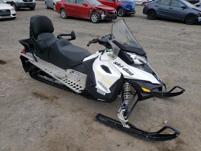 2BPSETHA2HV000289 - 2017 SKI DOO GRAND TOUR WHITE photo 1