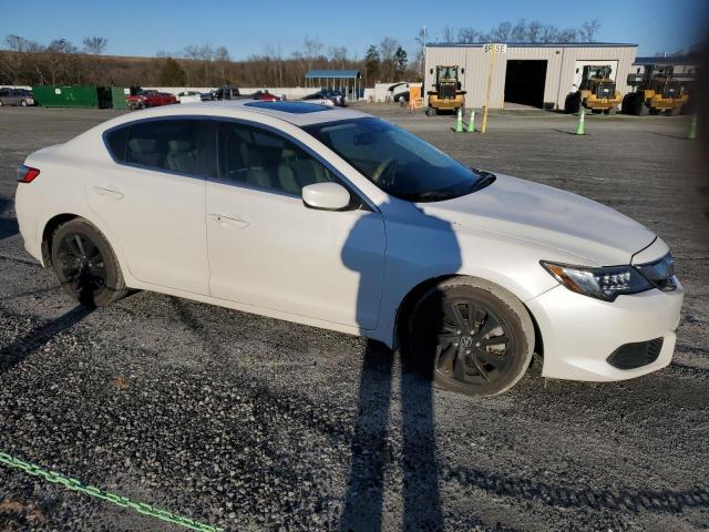 19UDE2F75JA008014 - 2018 ACURA ILX PREMIU WHITE photo 4
