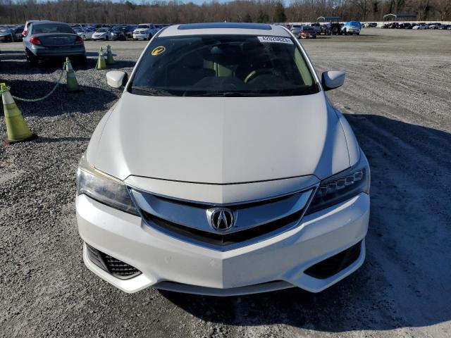 19UDE2F75JA008014 - 2018 ACURA ILX PREMIU WHITE photo 5