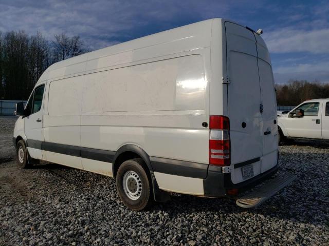 WD3PE8CB2C5707243 - 2012 MERCEDES-BENZ SPRINTER 2 WHITE photo 2