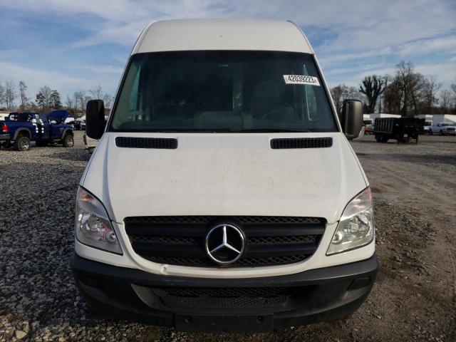 WD3PE8CB2C5707243 - 2012 MERCEDES-BENZ SPRINTER 2 WHITE photo 5