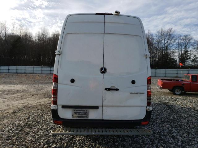 WD3PE8CB2C5707243 - 2012 MERCEDES-BENZ SPRINTER 2 WHITE photo 6