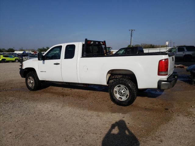 1GD21ZCG0BZ241814 - 2011 GMC SIERRA C25 WHITE photo 2