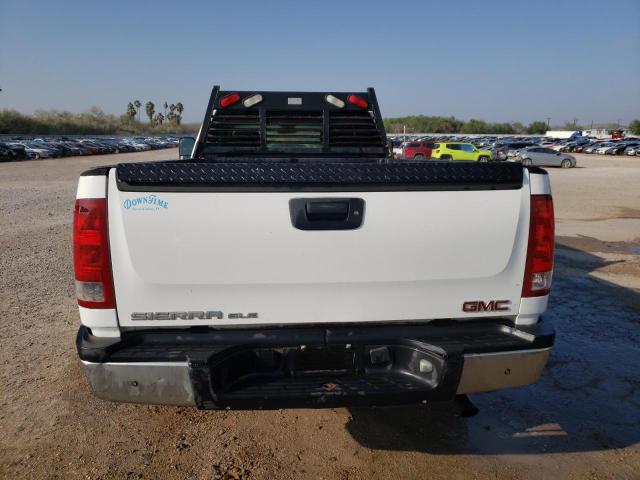 1GD21ZCG0BZ241814 - 2011 GMC SIERRA C25 WHITE photo 6