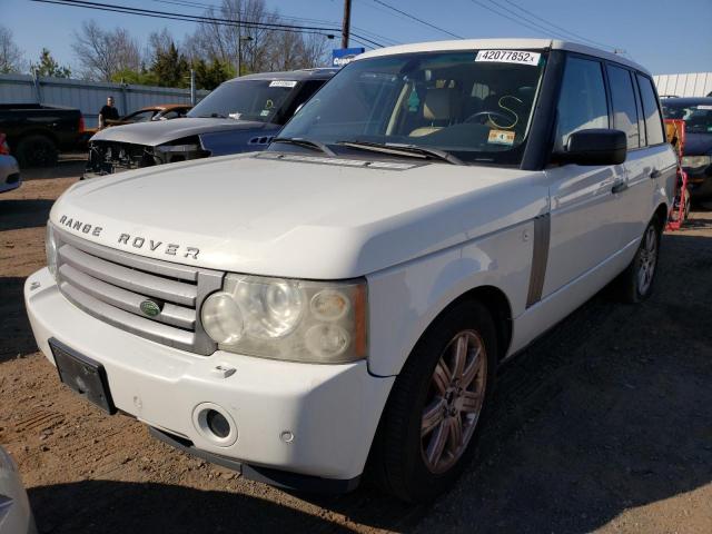 SALME15418A270910 - 2008 LAND ROVER RANGE ROVE WHITE photo 2