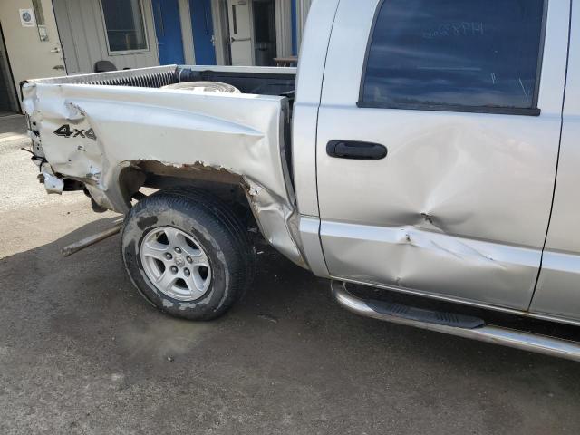 1D7HW48N35S263920 - 2005 DODGE DAKOTA QUA SILVER photo 9