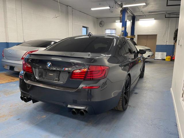 WBSFV9C51DD096168 - 2013 BMW M5 GRAY photo 4