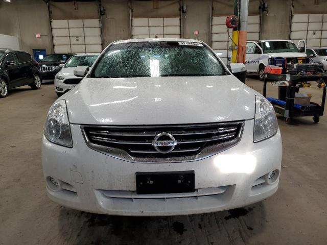 1N4AL2AP5CC142162 - 2012 NISSAN ALTIMA BAS WHITE photo 5