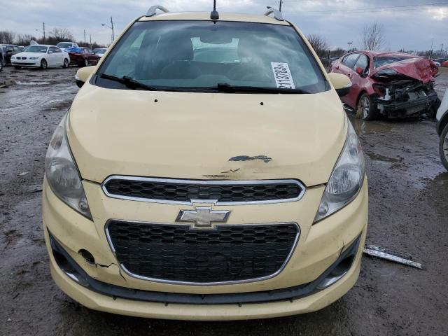 KL8CF6S92EC440956 - 2014 CHEVROLET SPARK 2LT YELLOW photo 5