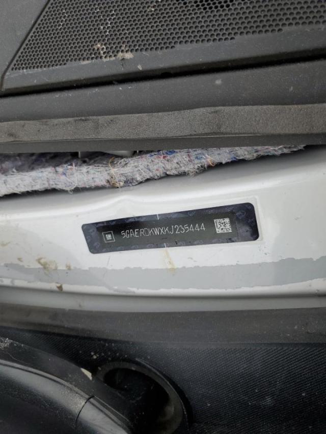 5GAERDKWXKJ235444 - 2019 BUICK ENCLAVE AV WHITE photo 10