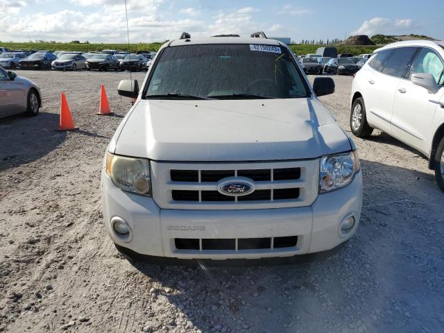 1FMCU49309KC03148 - 2009 FORD ESCAPE HYB WHITE photo 5