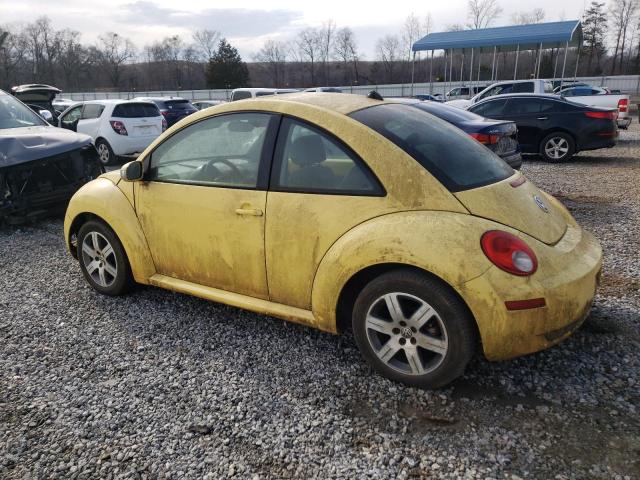 3VWRW31C56M409047 - 2006 VOLKSWAGEN NEW BEETLE YELLOW photo 2