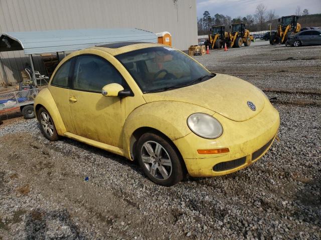 3VWRW31C56M409047 - 2006 VOLKSWAGEN NEW BEETLE YELLOW photo 4