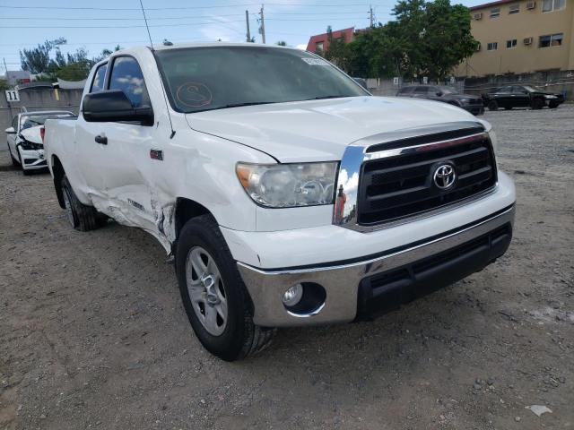 5TFRY5F12DX142148 - 2013 TOYOTA TUNDRA DOU WHITE photo 1