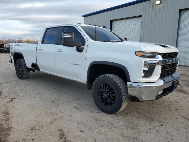 1GC4YNEY4MF133241 - 2021 CHEVROLET SILVERADO WHITE photo 4