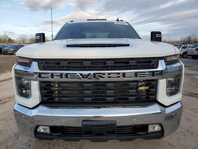 1GC4YNEY4MF133241 - 2021 CHEVROLET SILVERADO WHITE photo 5